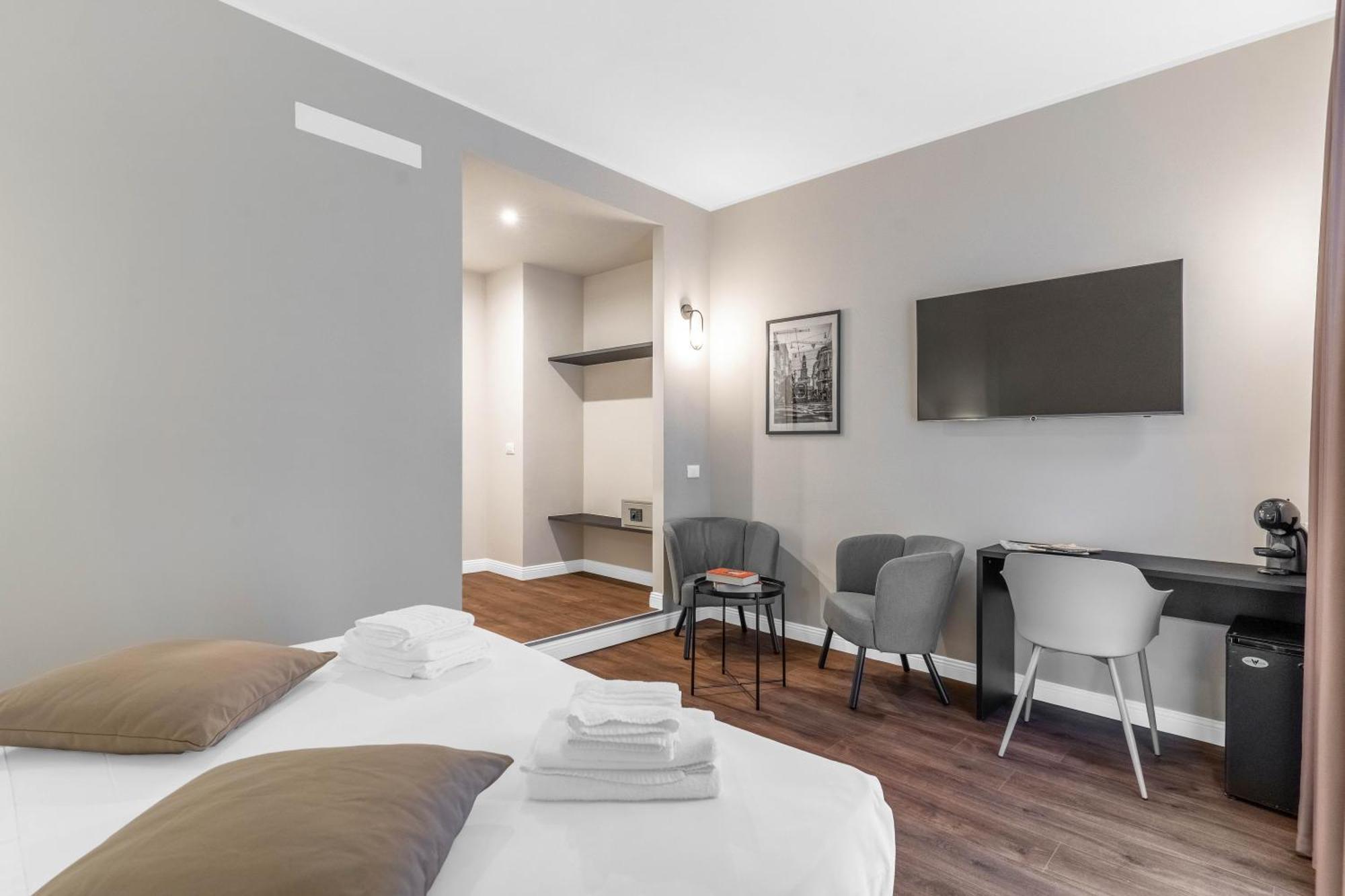 מילאנו Torriani Suites Foresteria Lombarda מראה חיצוני תמונה